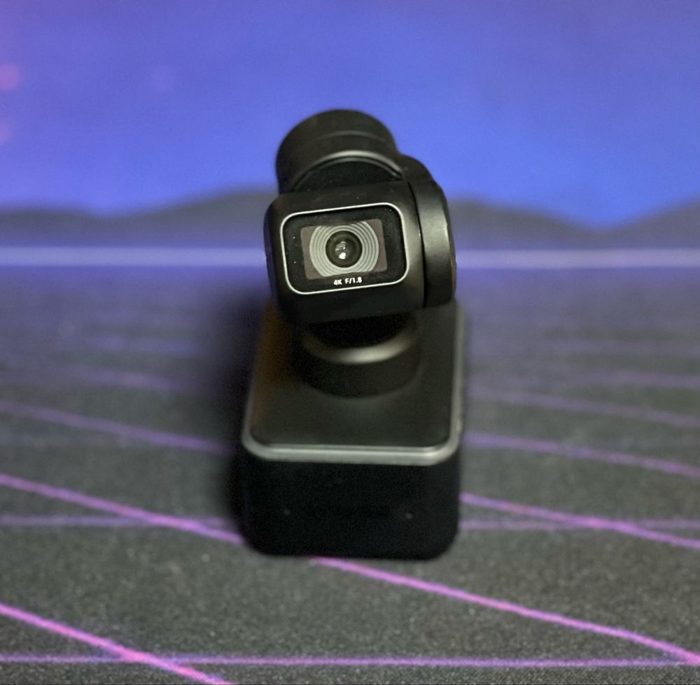 Insta360 Link 4K – kamera AI, autośledzenie, jak nowa