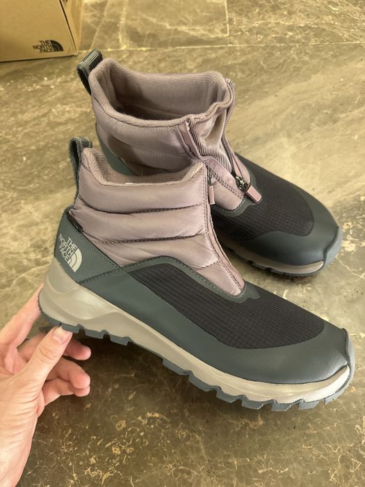 Женские ботинки дутики the north face оригинал  38-38,5 размер