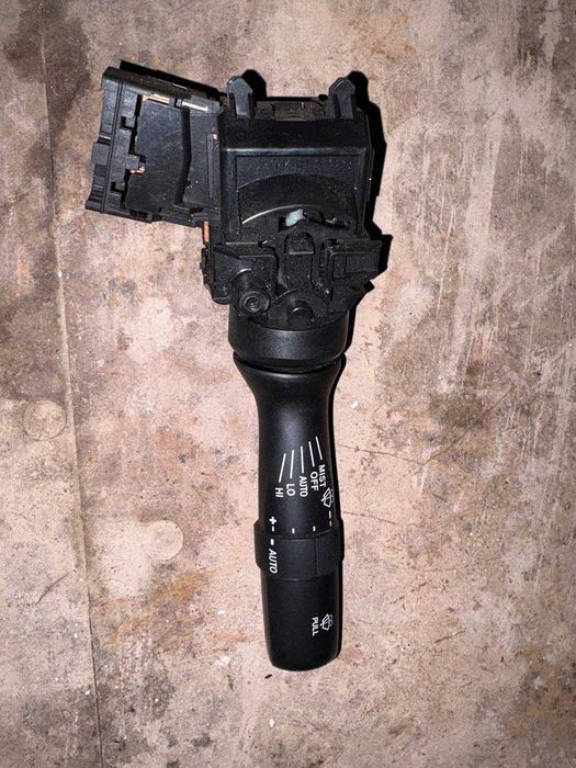 Під рулеві перемикачі Toyota Lexus правий та лівий