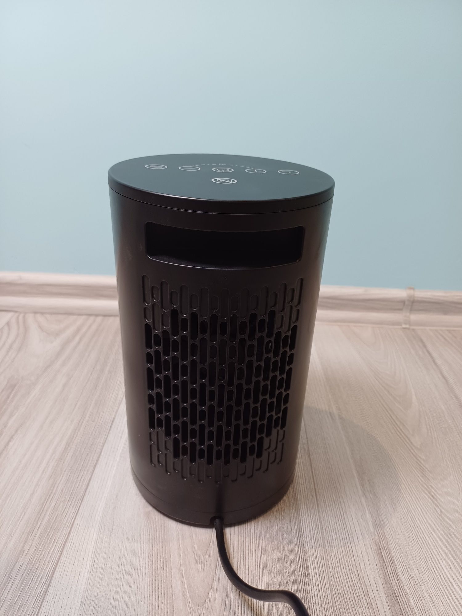 Energooszczędny Cichy Grzejnik Elektryczny 1500W z Termostatem