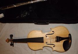 Violino novo de madeira maciça natural