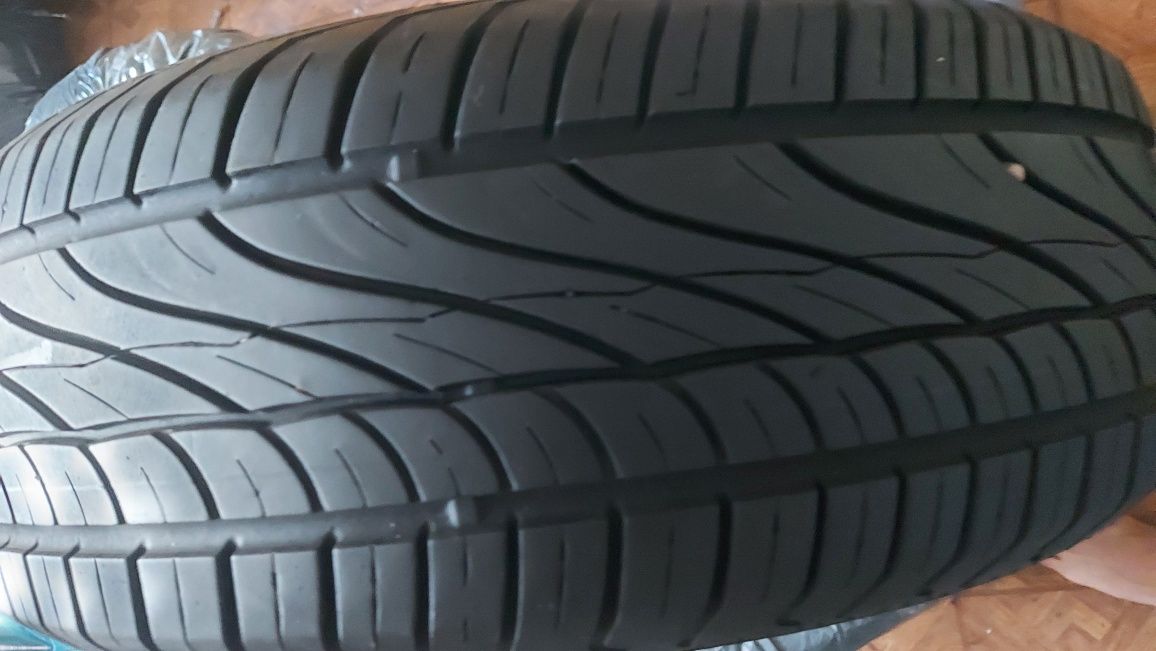 215/65r16 komplet opon lato zakupione 21r stan idealny