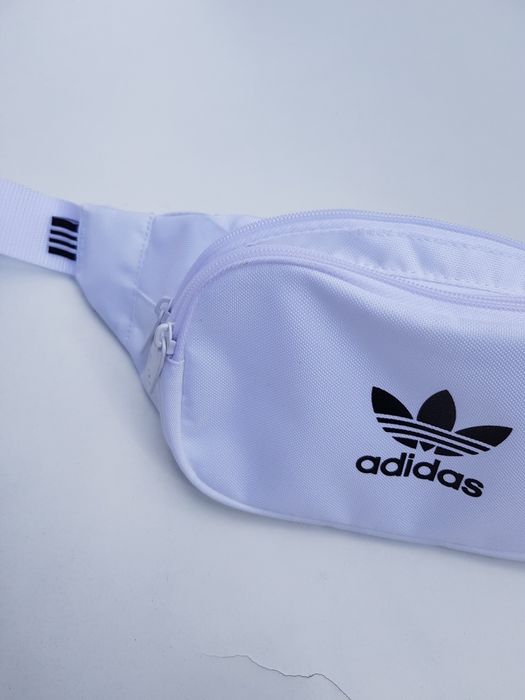 Bolsa / Pochete de cintura branca Essential Adidas Originals Nova