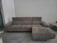 Sofá com chaise long