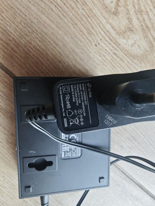 Switch przełącznik tp-link LS1005G
