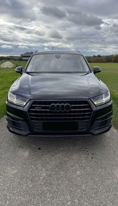 Audi Q7      2016