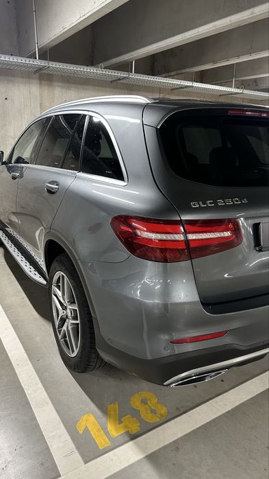 Mercedes-Benz GLC 250d 4Matric 9G-TRONIC AMG Line