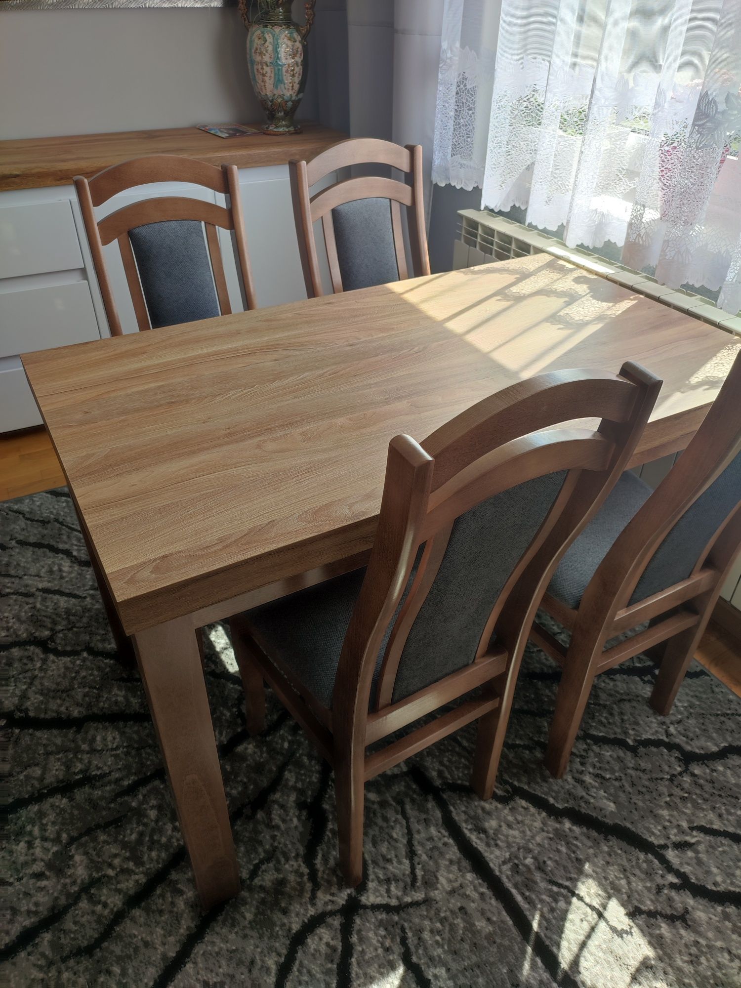 Drewniany Stół + 4 krzesła zestaw