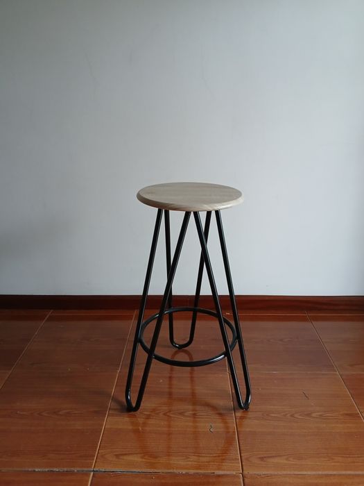 Banco alto de cozinha/sala