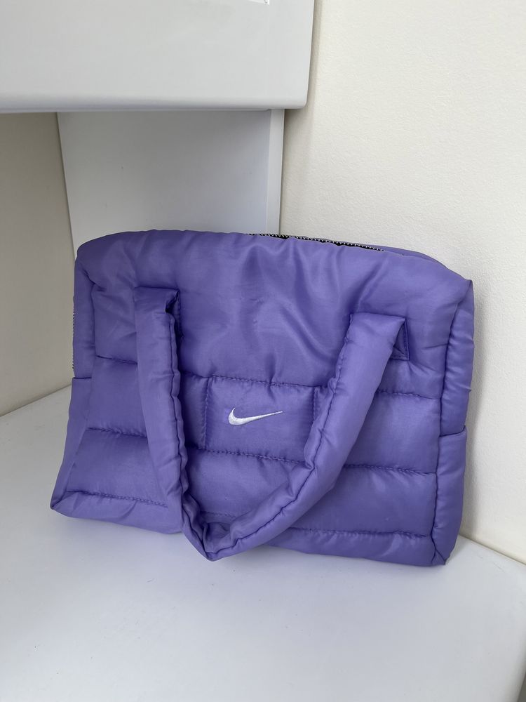 Сумка Nike Puffer Bag