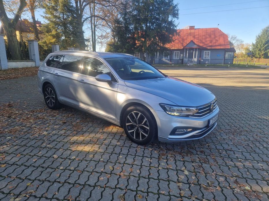 Volkswagen Passat Passata b8 lift 2022r 2.0tdi 200km 4Motion Full Led Radar