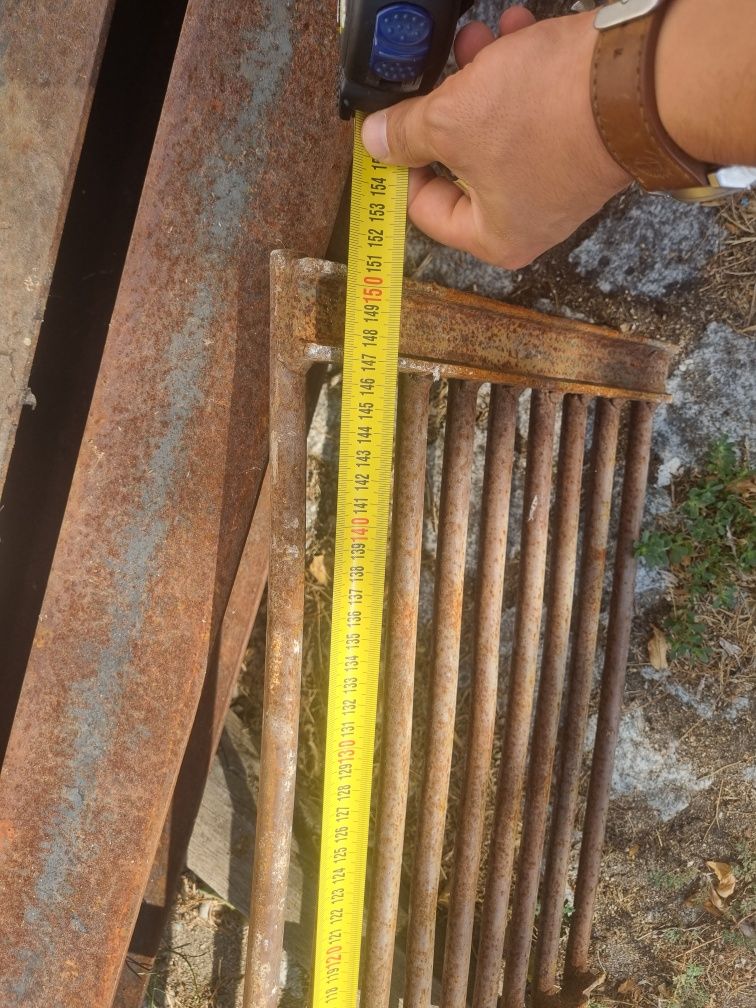 Grades de ferro  para chão