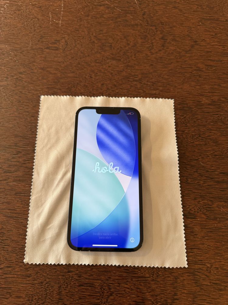 Vendo iPhone 13 ótimo estado