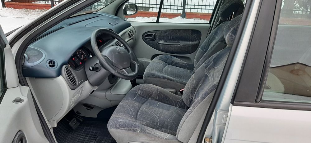 Sprzedam Pięknego Scenica 1.6Benzyna! Automatyczna Skrzynia! 165tyś!