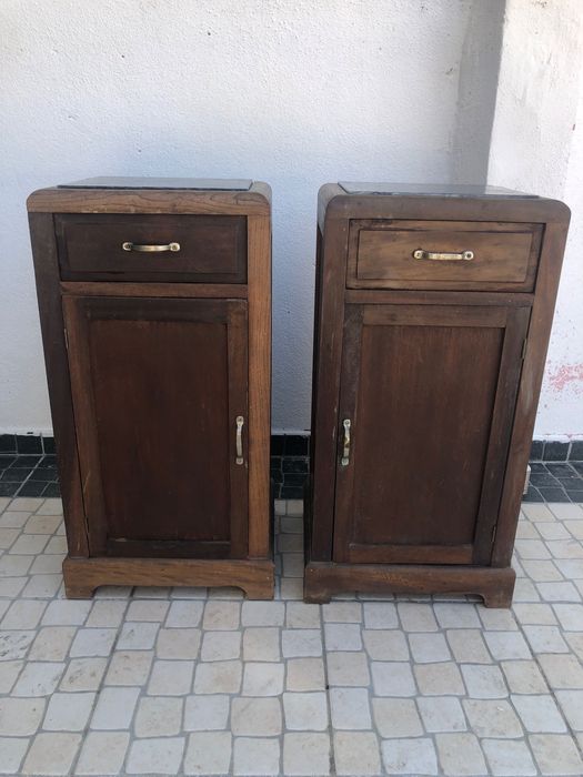 Conjunto de 2 Mesas cabeceira antigas