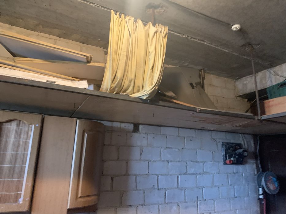 Сдам гараж на ОБолоні вул.Північна 5 кооператив «Схід» на 4 поверсі