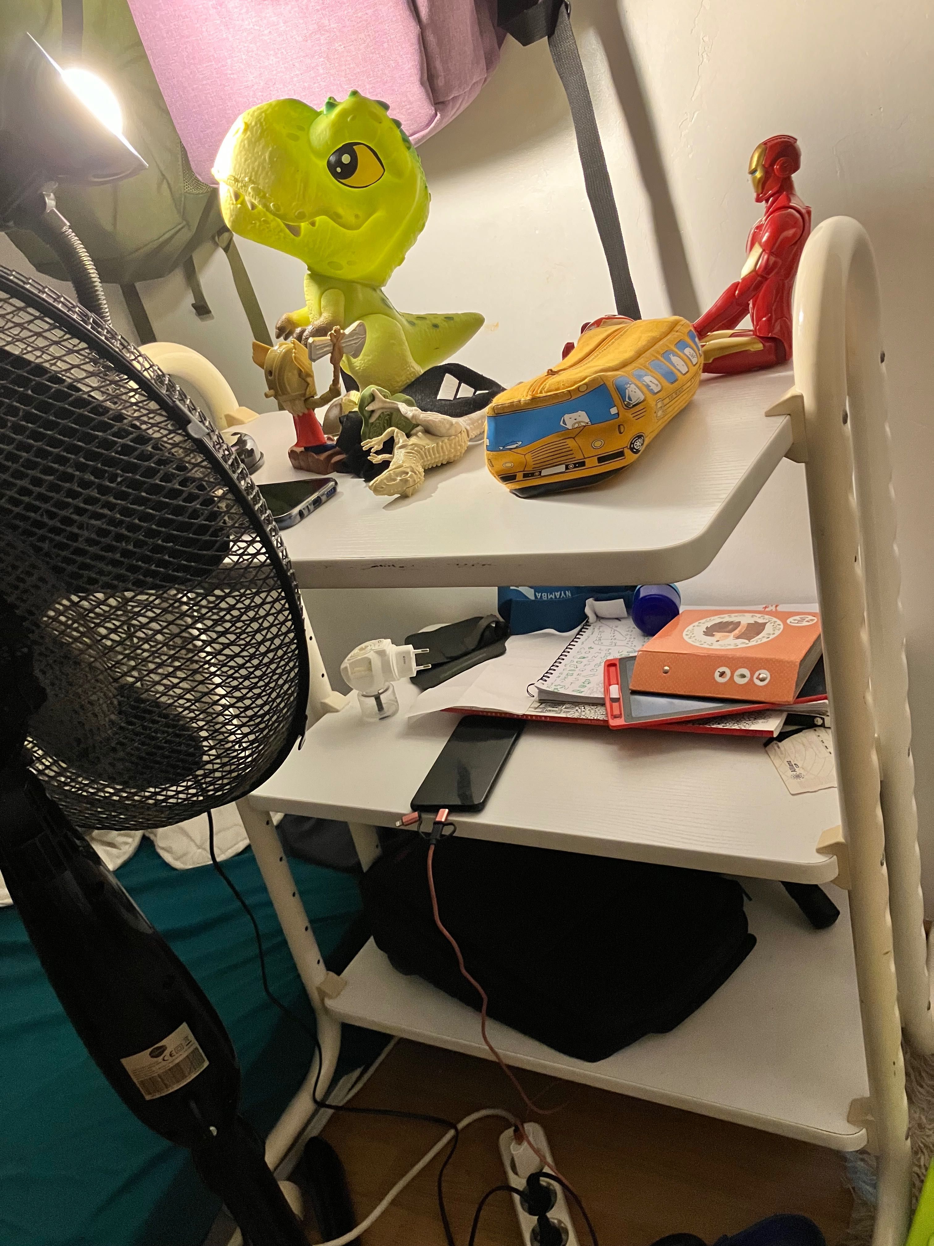 Mesa/ estante escritório