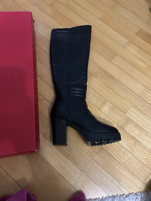 Продам жіночі сапожки