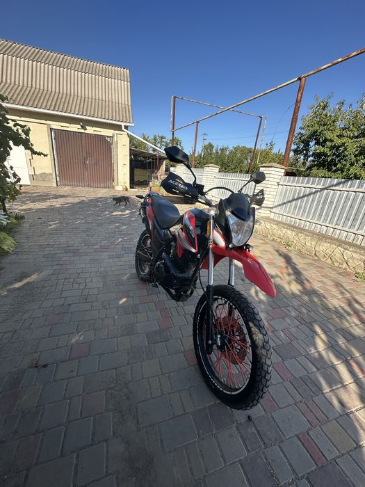 Продам   Loncin Pruss 200