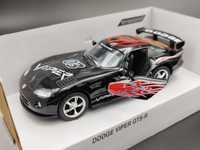 Skala ok.1:34-39 Dodge Viper GTS-R  model