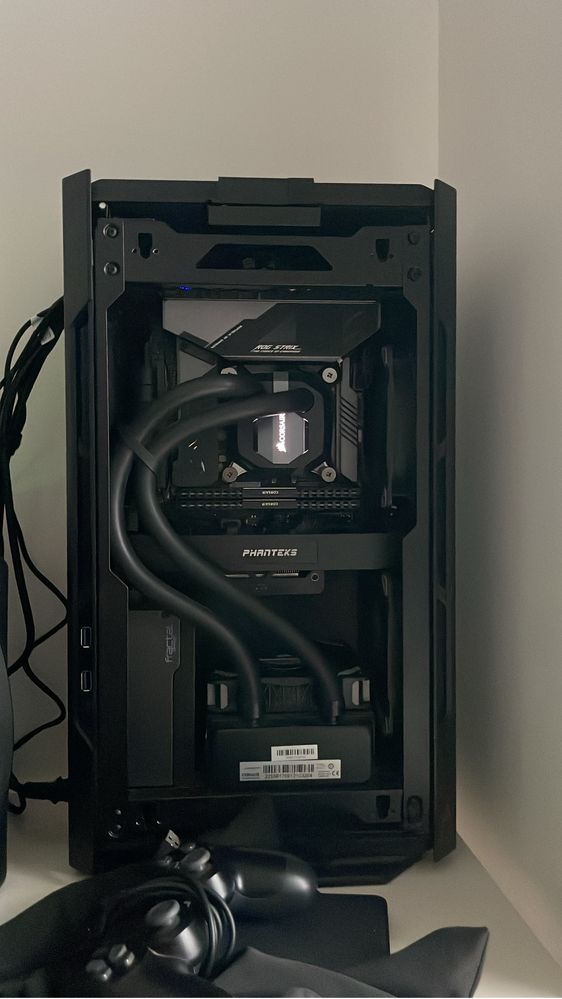 PC Gaming c/Monitor ITX RTX 4070 Intel I7 32GB Ram