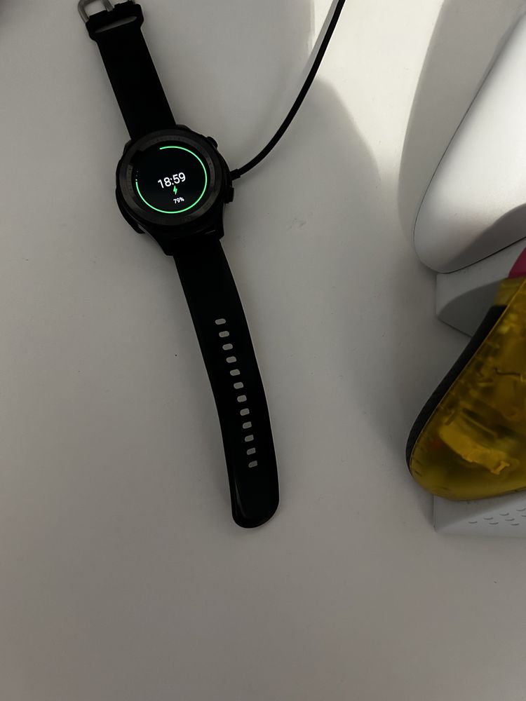 Huawei Watch 2 Sport Czarny smartwatch + dodatkowa ładowarka gratis