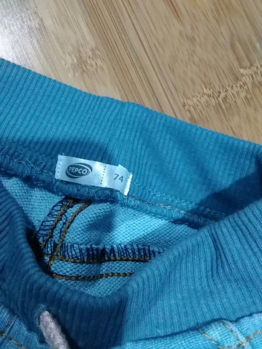 spodnie jeans Pepco 74