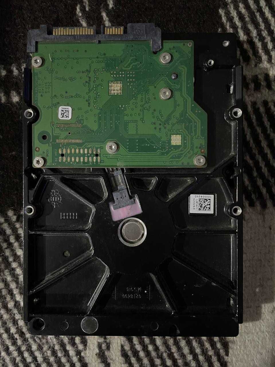 HDD жесткий диск Seagate 500gb в отличном состоянии