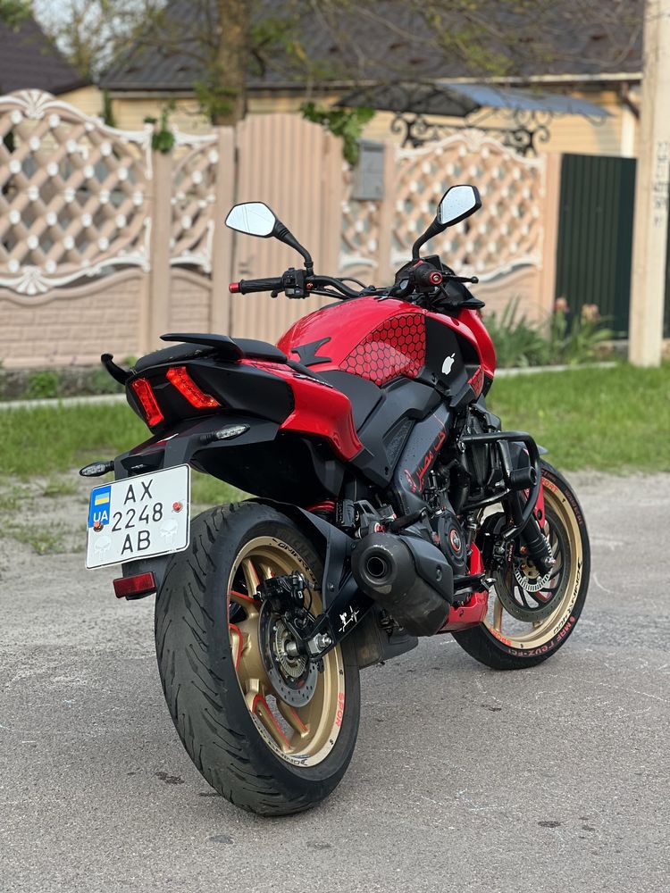 Продам Bajaj dominar 400