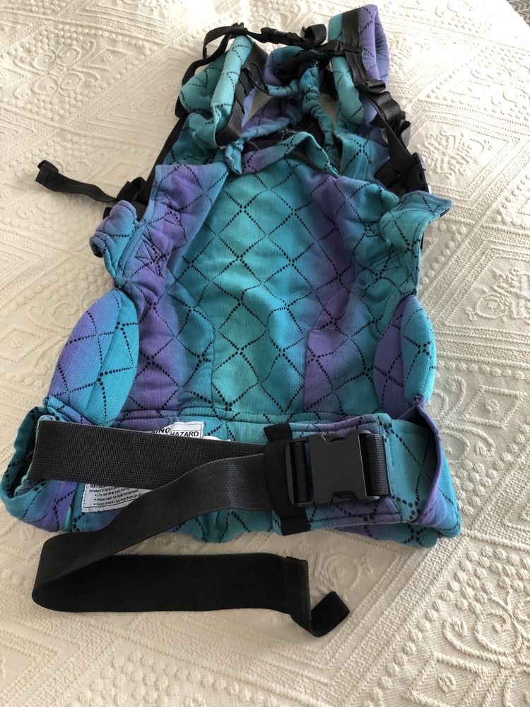 Mochila porta bebe ISARA The ONE Diamonda Northen Lights
