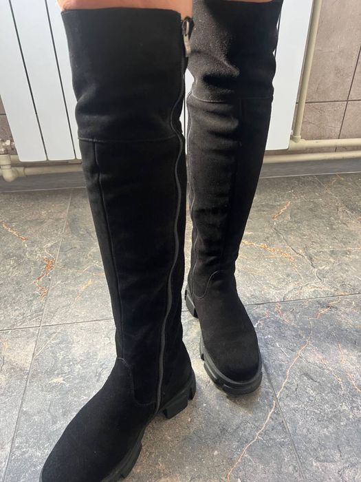 Ботфорти з натур. замші 40 розмір