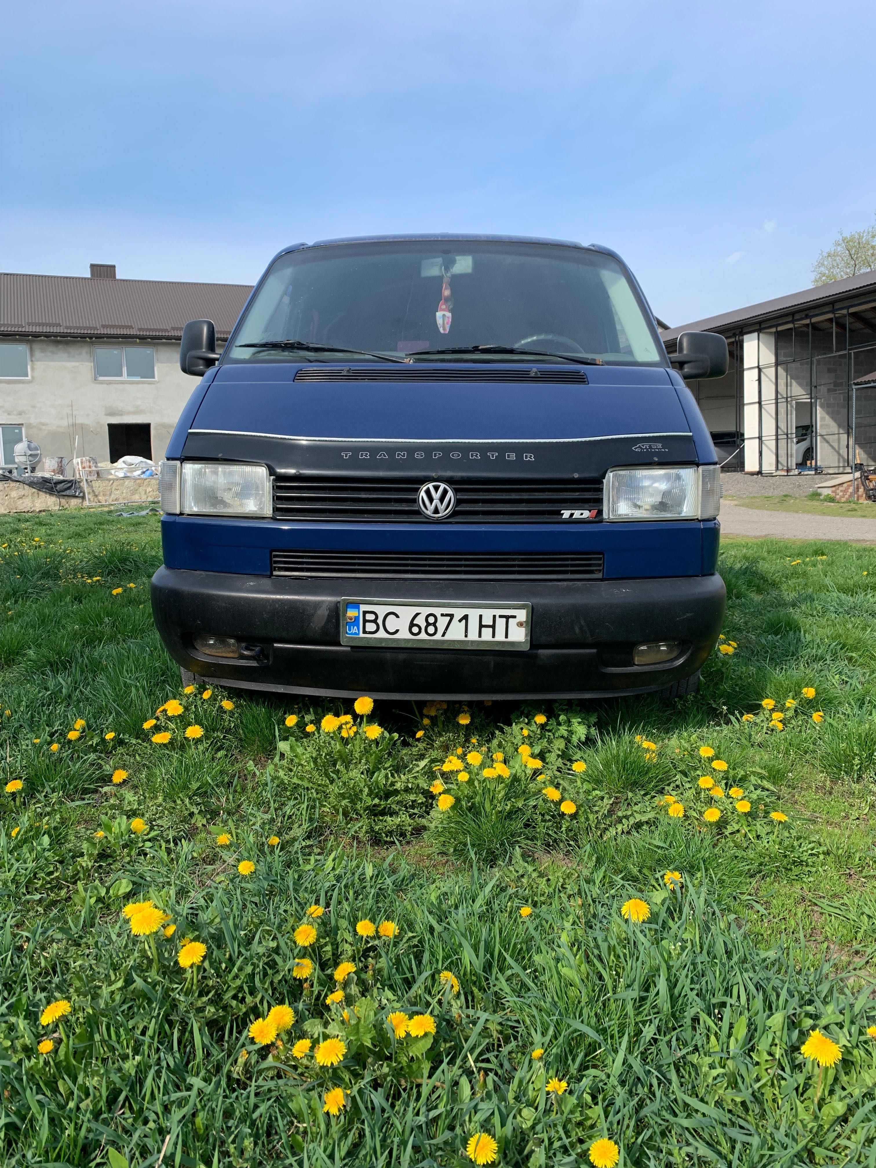 Volkswagen Transporter long