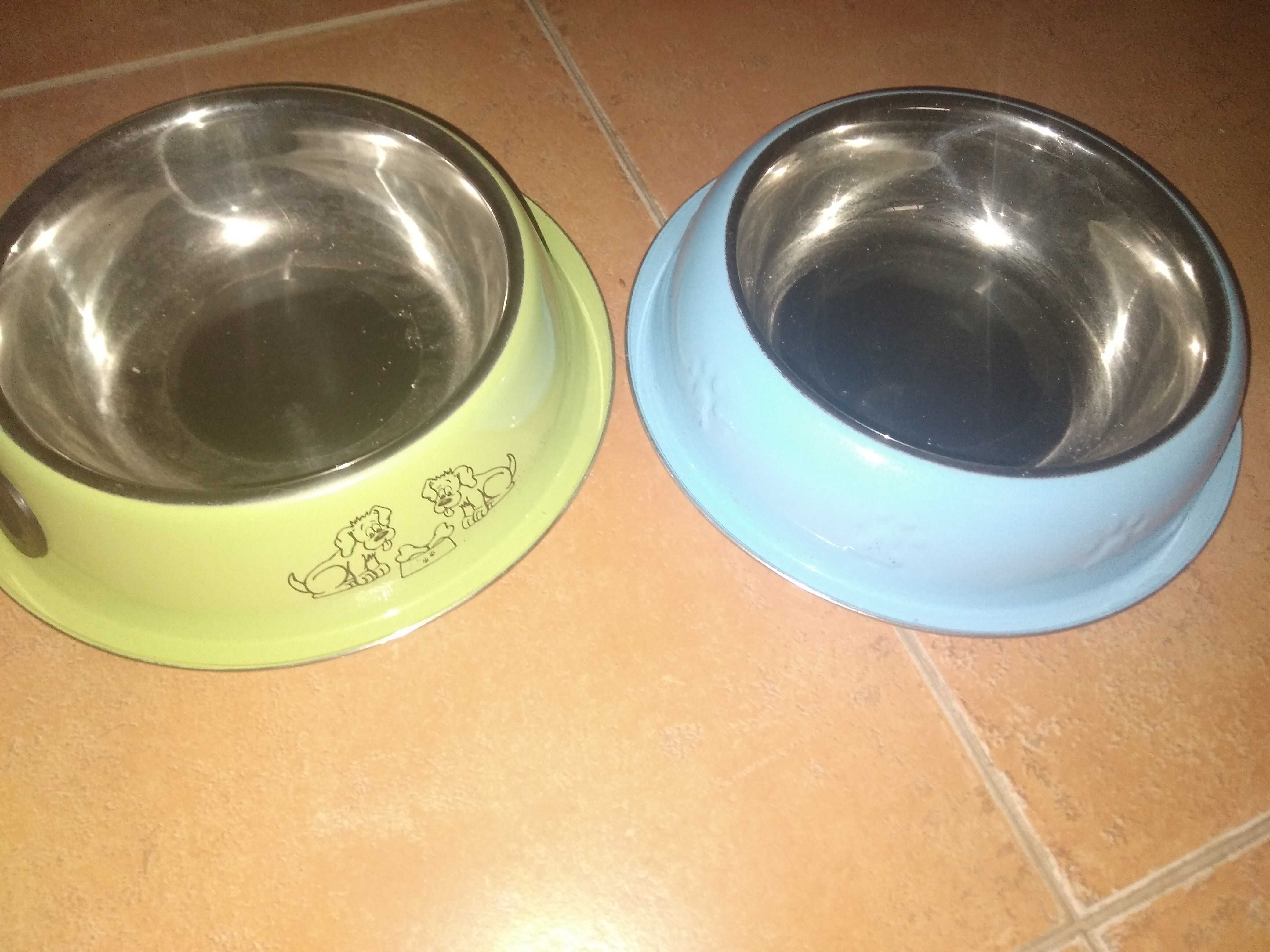 Comedouro animais