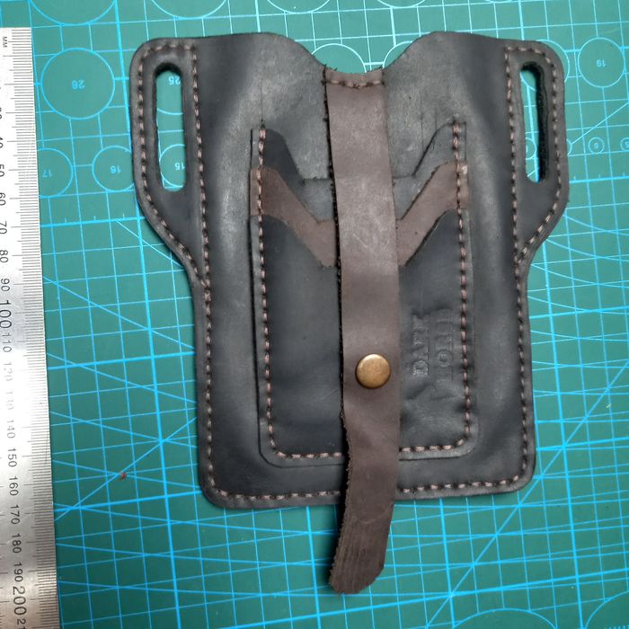 Сумка-чехол поясна шкіряна .