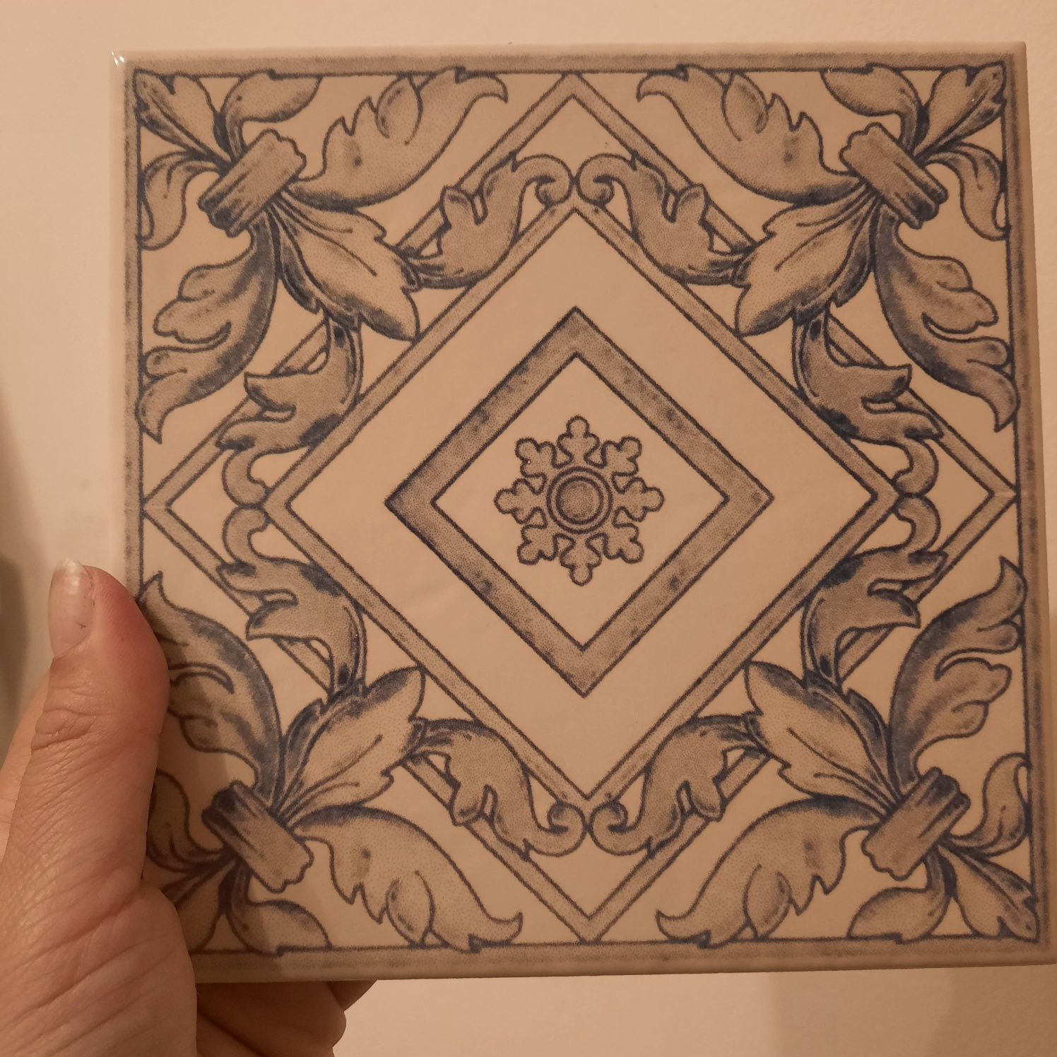 Azulejo azul e branco