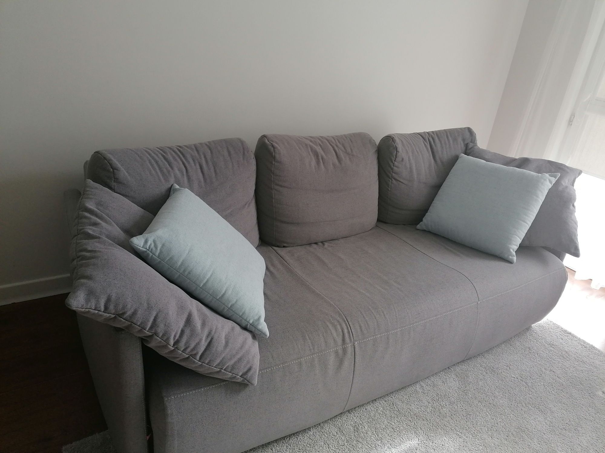 Sofa 3-osobowa z funkcją spania black red white
