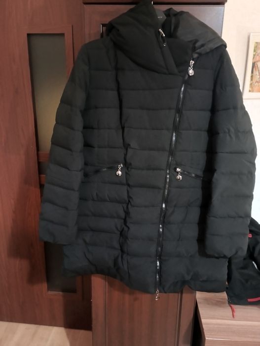 Kurtka Damska Włoska Puchowa 3/4 z Kapturem Czarna Cena Tylko 135zl