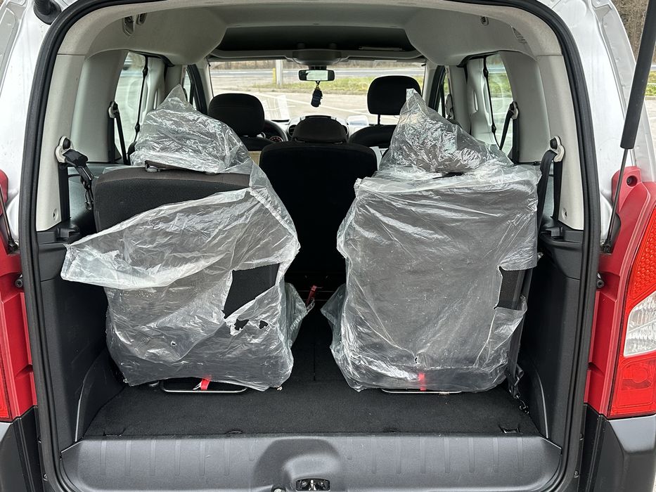 Peugeot Partner 7 osob diesel