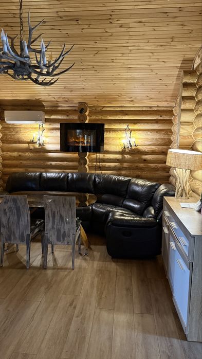 Подобова оренда будинку Зруб з банькою  та чаном