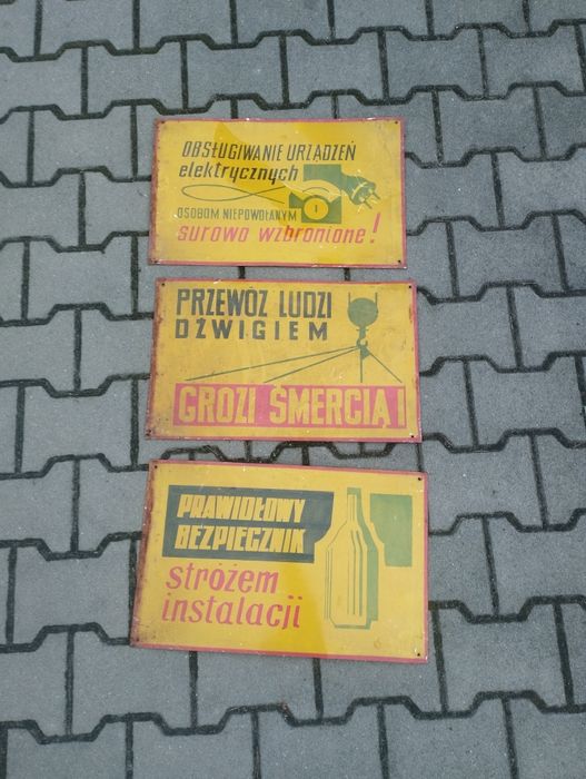 Plakietki emaliowane