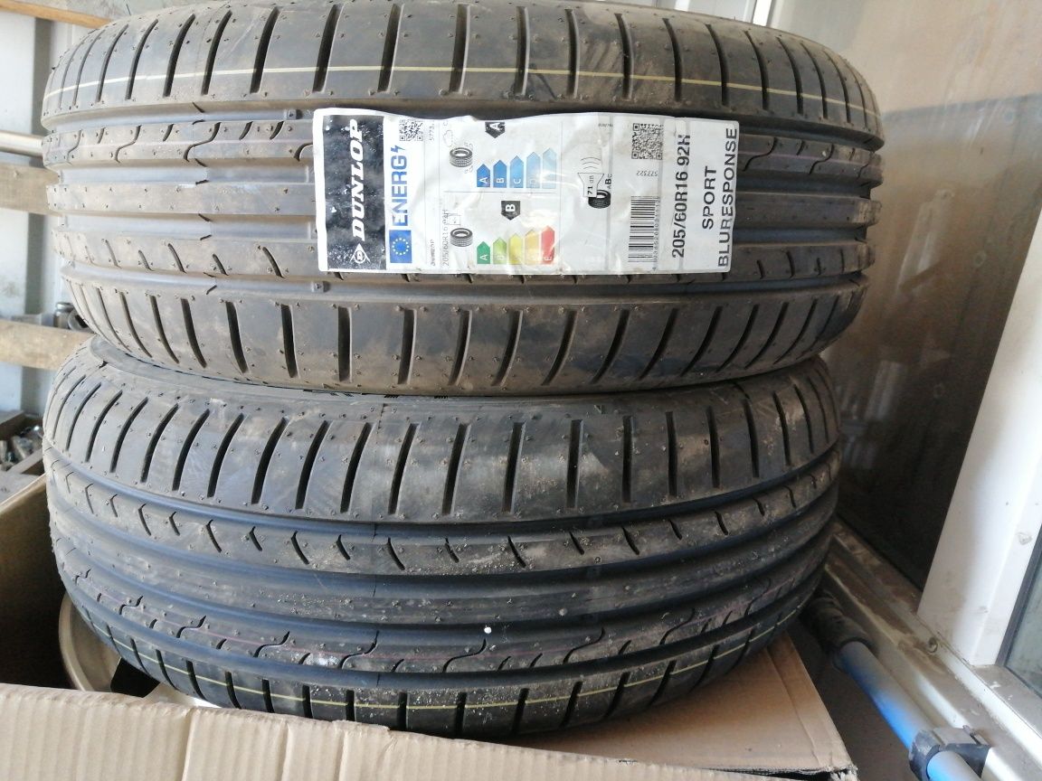 205/60R16 Dunlop Sport Blu Response літо