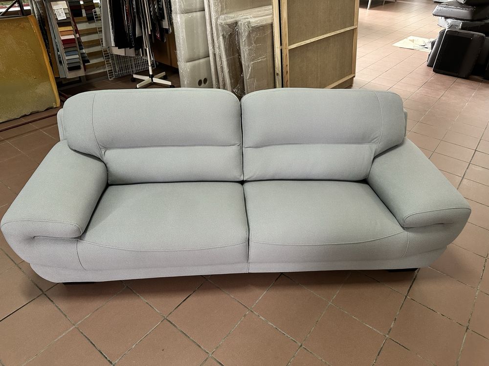 Sofa tres lugares