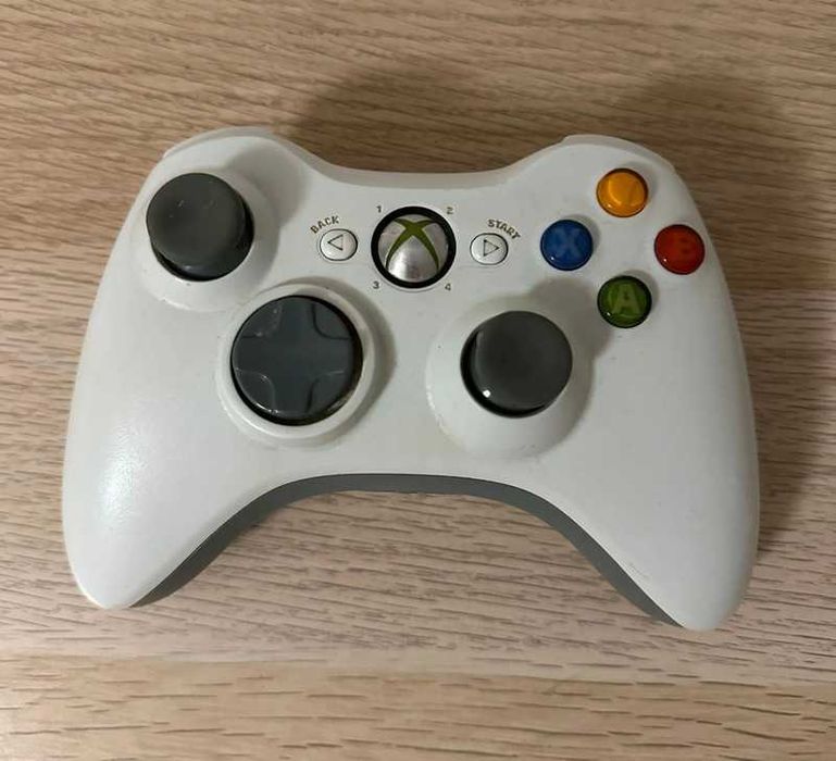 Xbox 360 Arcade FAT (C/Comando)