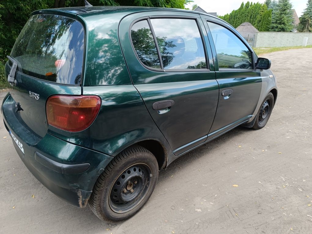 Sprzedam Toyotę Yaris 1 generacji z silnikiem. 1.4d