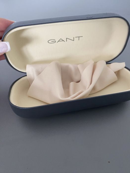 Etui na okulary Gant