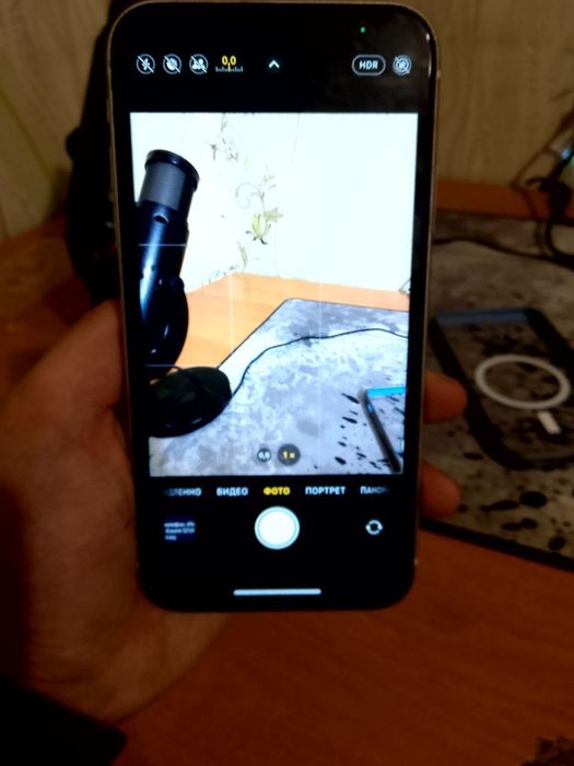 Обменяю iPhone 11 на андроид.