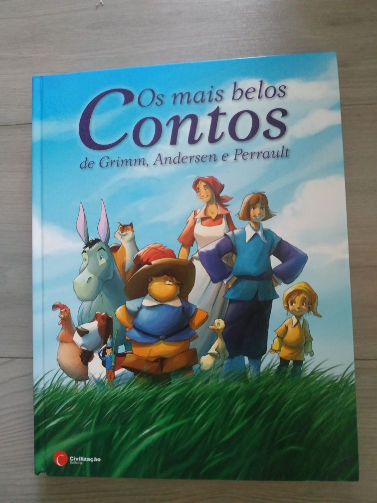 Os mais belos contos de Grimm, Anderson e Perrault