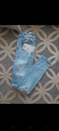 Stradivarius jeansy