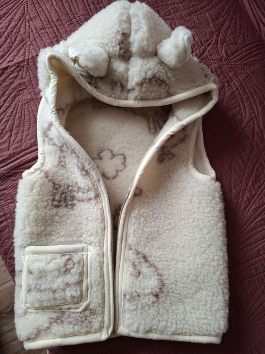 Kamizelka z wełny dla dziewczynki  4-6 lat