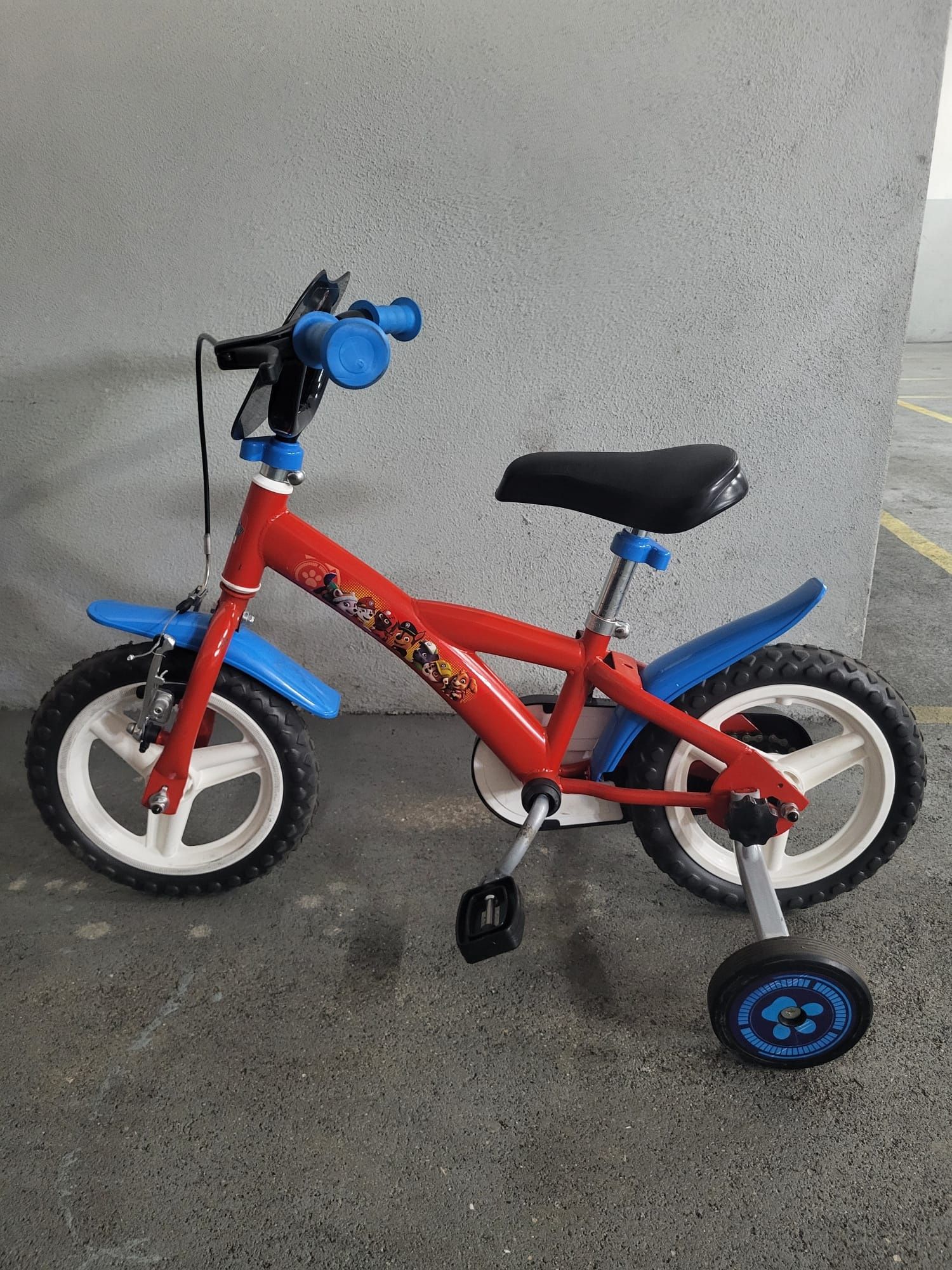 Bicicleta criança como nova